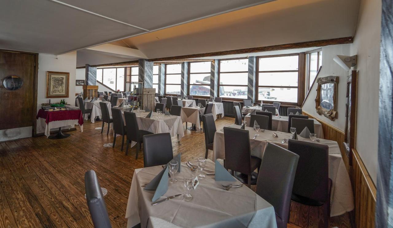 Hotel Lo Stambecco Breuil-Cervinia Extérieur photo