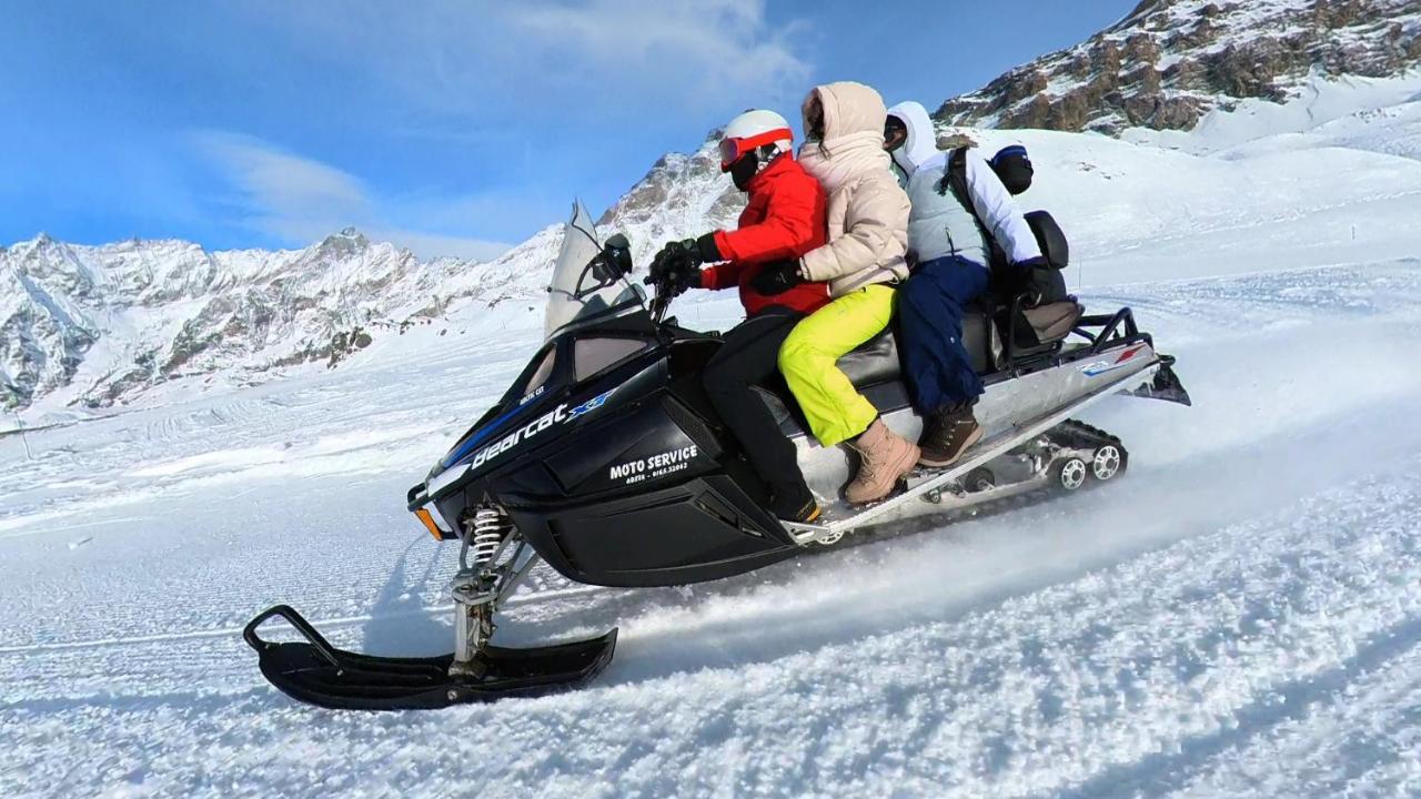 Hotel Lo Stambecco Breuil-Cervinia Extérieur photo