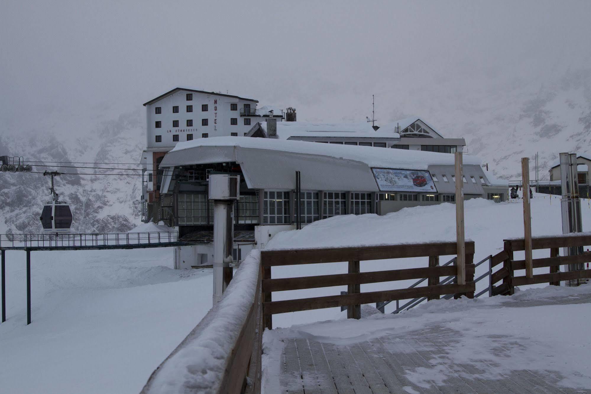 Hotel Lo Stambecco Breuil-Cervinia Extérieur photo